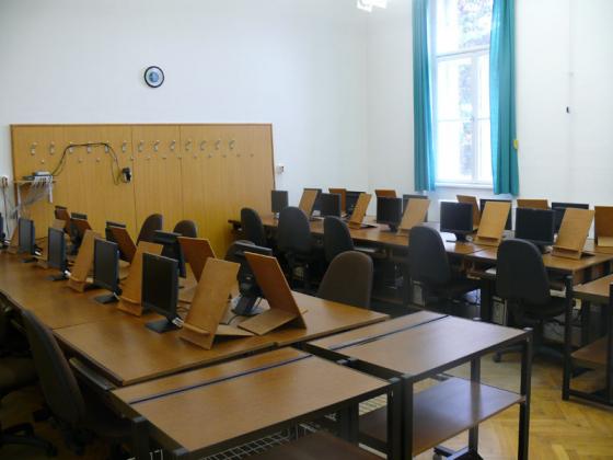 Székhely - számítástechnika IV.